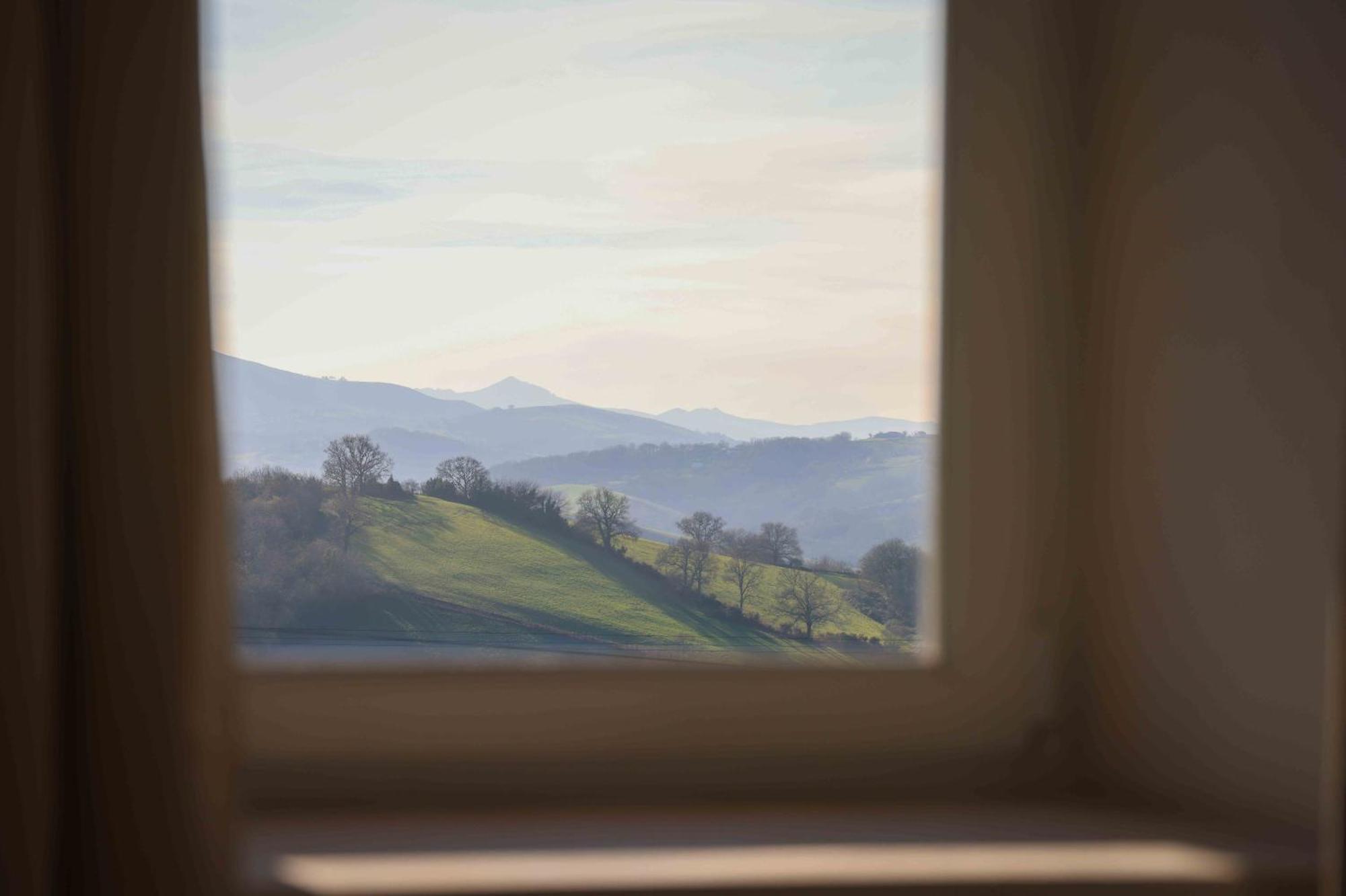 Bed & Breakfast Perbos 1556 La Bastide-Clairence Екстер'єр фото